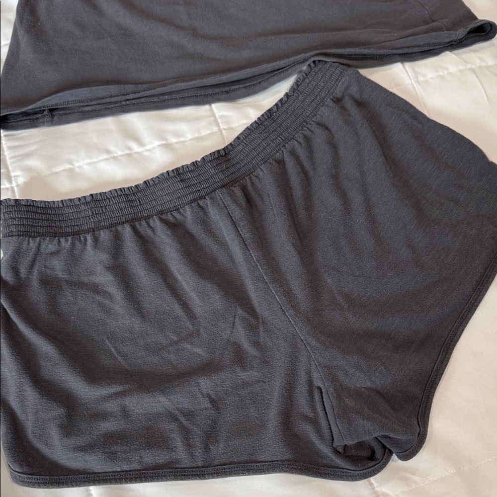 Victoria's Secret Gray Pajama Set with Gold Accents. Size M. - Picture 9 of 12